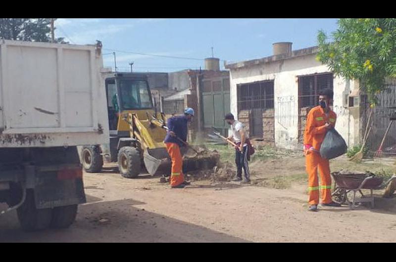 Instan a vecinos a ser partiacutecipes de la lucha contra el dengue