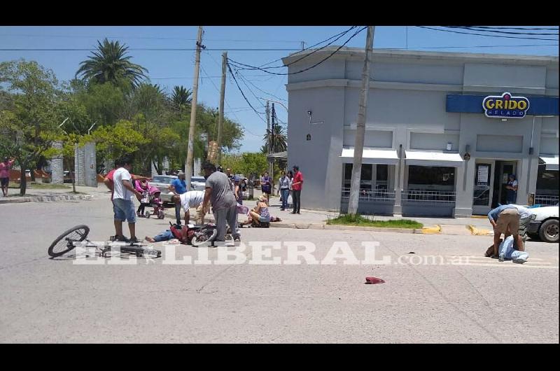 Tres heridos por un violento choque en Antildeatuya