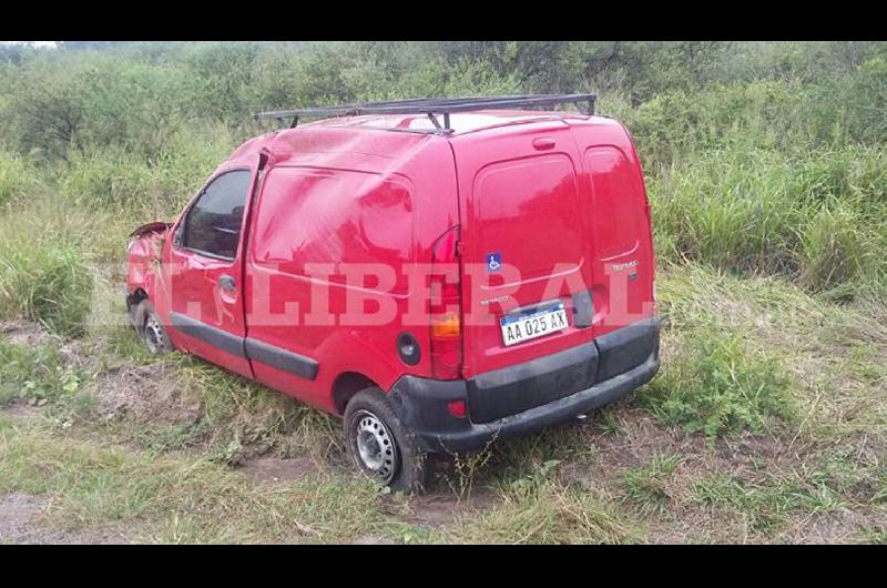 Un comerciante perdioacute la vida al estrellarse contra una gruta y caer en un canal