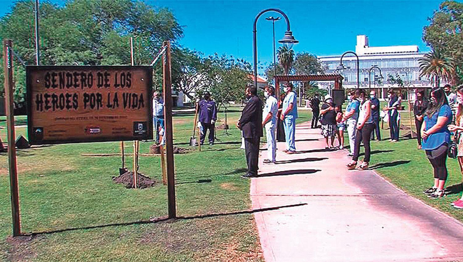 Dr David Jarma- ldquoLa siacutentesis de este antildeo estaacute en el Sendero de los heacuteroes de la saludrdquo