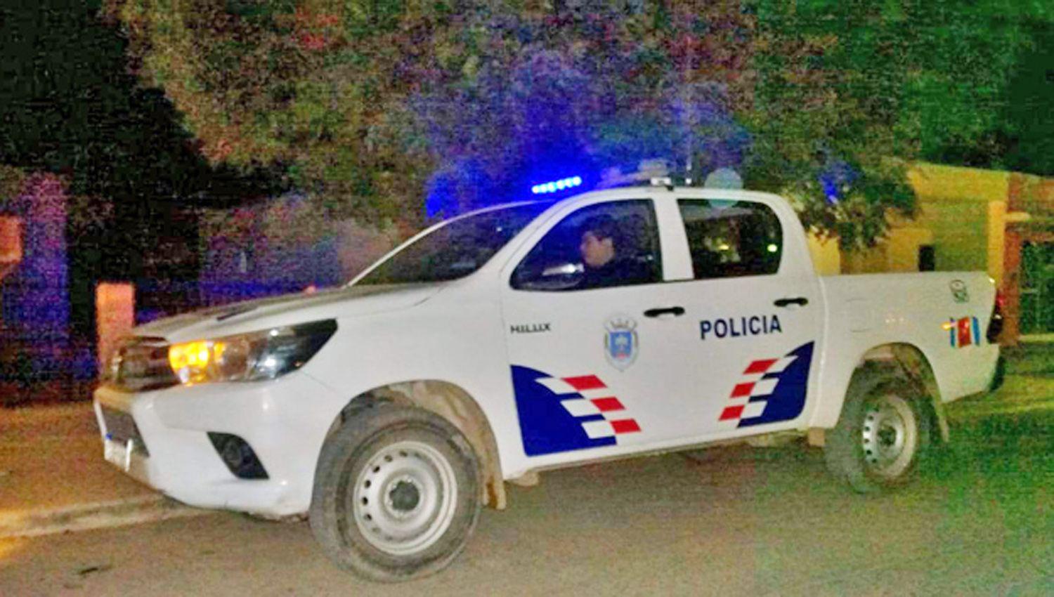 Ordenan detener a un violento que fracturoacute a su ex