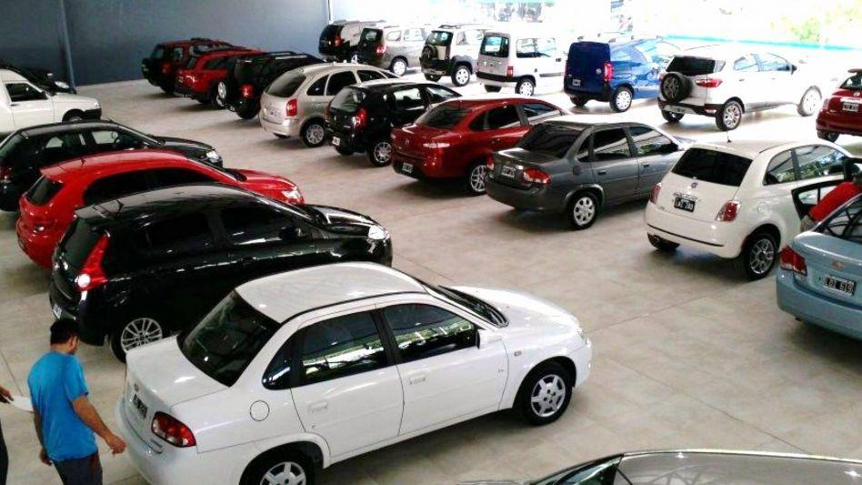 Autos- el 2021 comenzoacute con aumentos de hasta un 7-en-porciento- en los precios