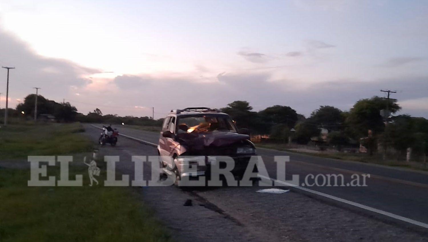 Un motociclista murioacute al colisionar contra una camioneta