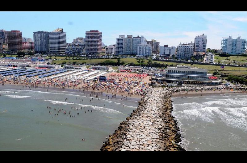 Mar del Plata y Pinamar restringieron las actividades entre la 1 y las 6 hs