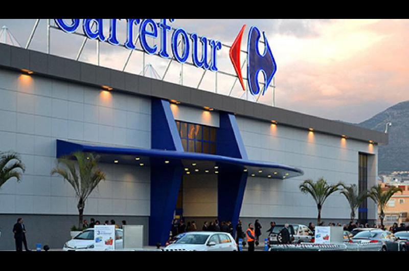 El grupo canadiense Couche-Tard ofrecioacute casi us20000 millones para adquirir la cadena Carrefour