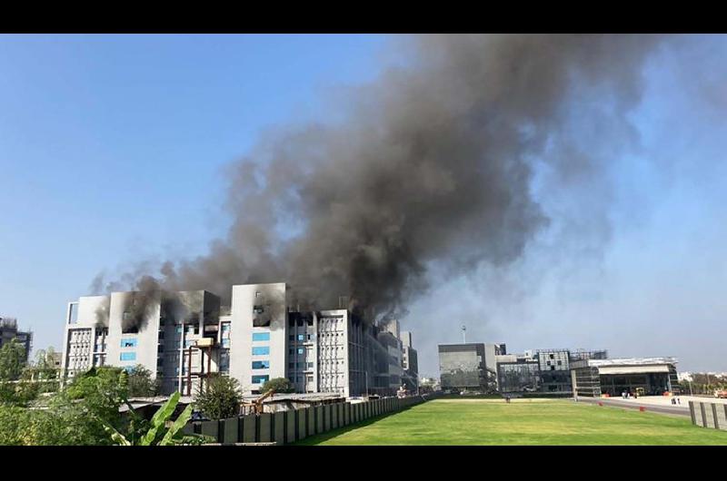 Se incendia el centro de produccioacuten de vacunas maacutes grande del mundo