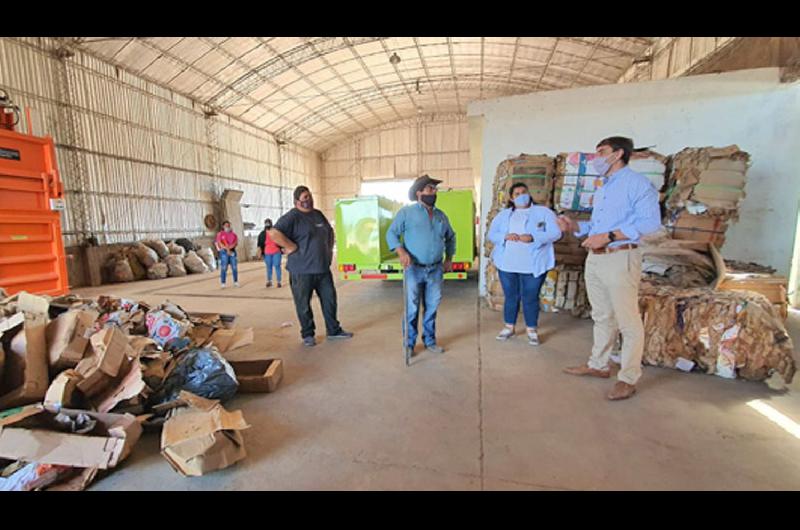 El intendente Jorge Mukdise recorrioacute el predio y la planta del Girsu