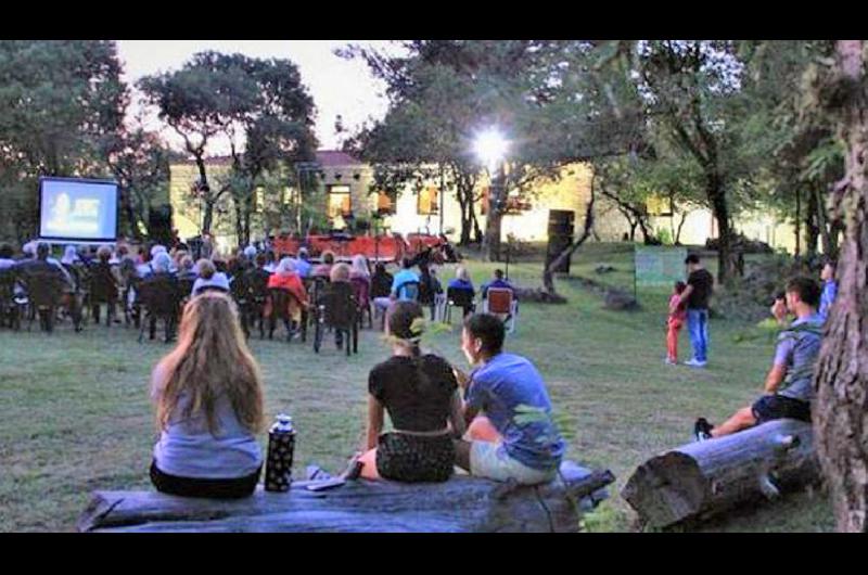 En Villa Carlos Paz se habilitaron las ldquoTardes de Cultura y Naturalezardquo en el Parque Estancia La Quinta