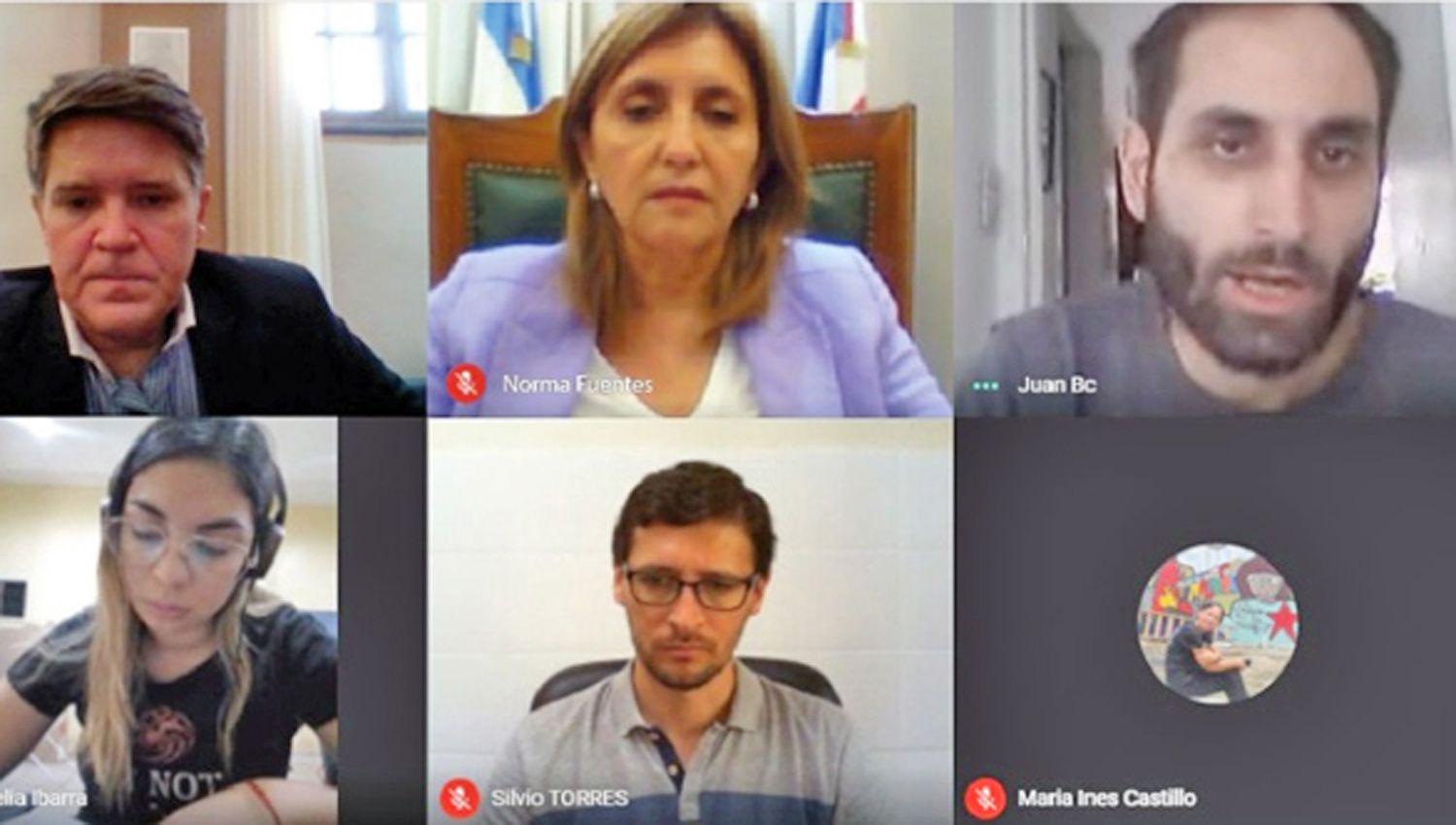 Fuentes mantuvo una reunioacuten virtual con la directora nacional de Reciclado