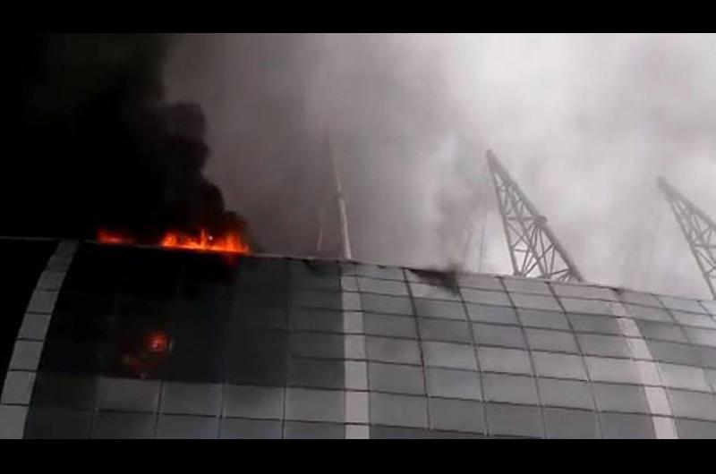 Brasil- se incendioacute un sector del estadio mundialista de Fortaleza