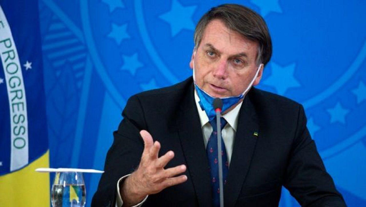 Denuncian a Bolsonaro ante la ONU y la OMS por su gestioacuten de la pandemia