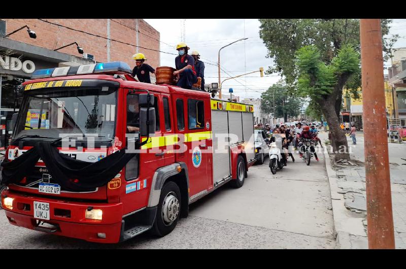 VIDEO E IMAacuteGENES  Cientos de personas le dieron el uacuteltimo adioacutes a Abigail