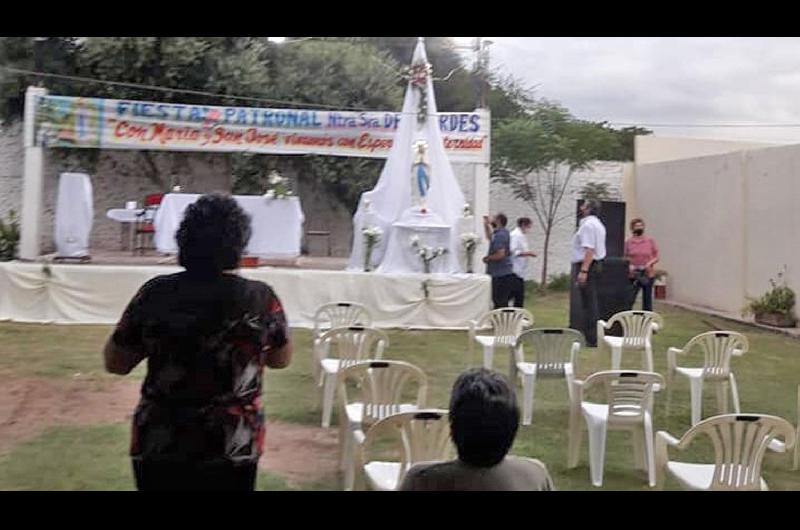 Con el rezo de la novena preparan la fiesta de la Virgen de Lourdes