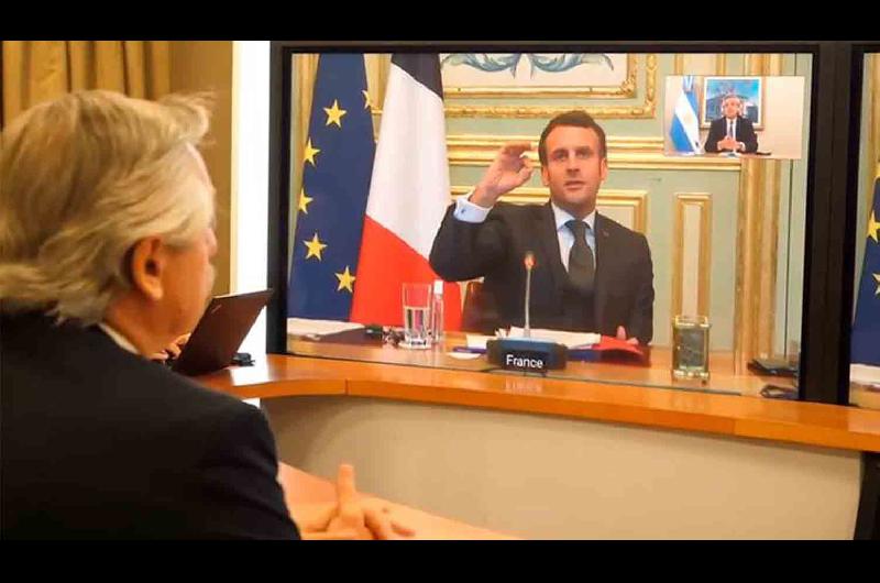 El Presidente mantuvo una teleconferencia con Emmanuel Macron