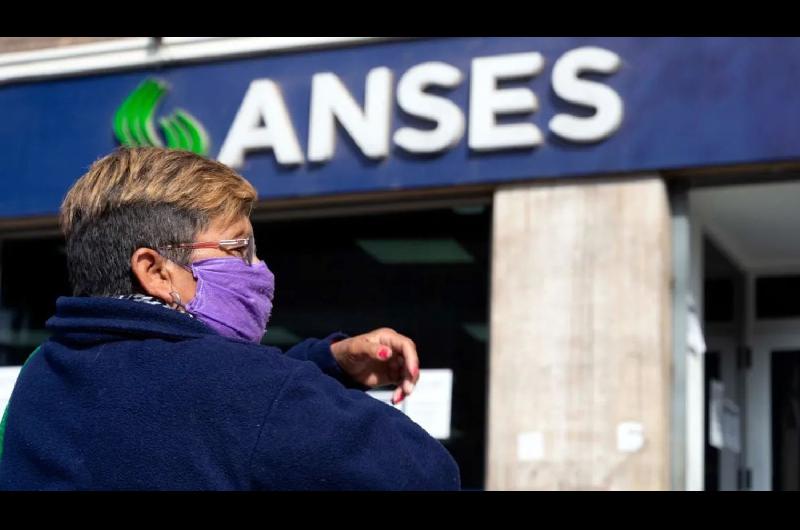 Aumento del Anses- AUH AUE jubilados y pensionados ldquodeben ganarle a la inflacioacutenrdquo