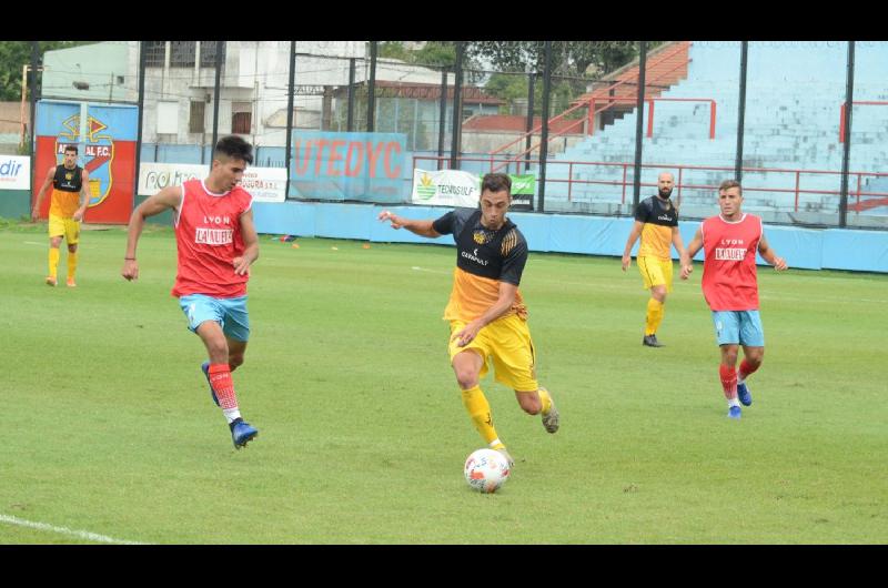 Mitre igualoacute ante Arsenal en otro amistoso de pretemporada