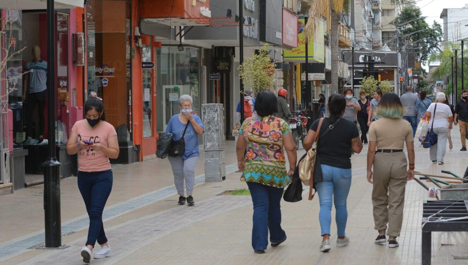 Los comercios abrieron sus puertas a pesar del Feriado de Carnaval