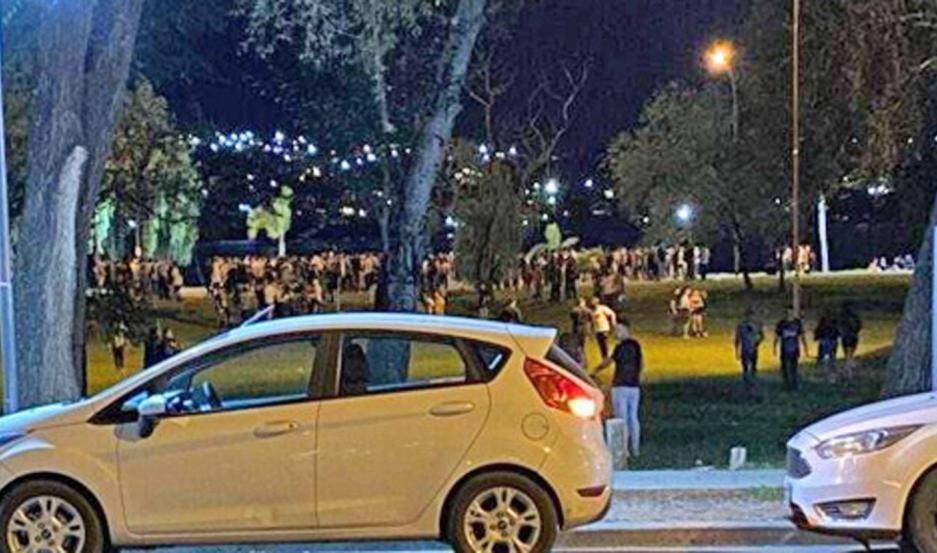 Preocupa el descontrol que se produce todas las noches en la costanera de Villa Carlos Paz