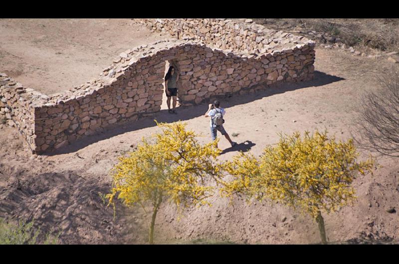 Sitio arqueoloacutegico concita el intereacutes turiacutestico en Catamarca