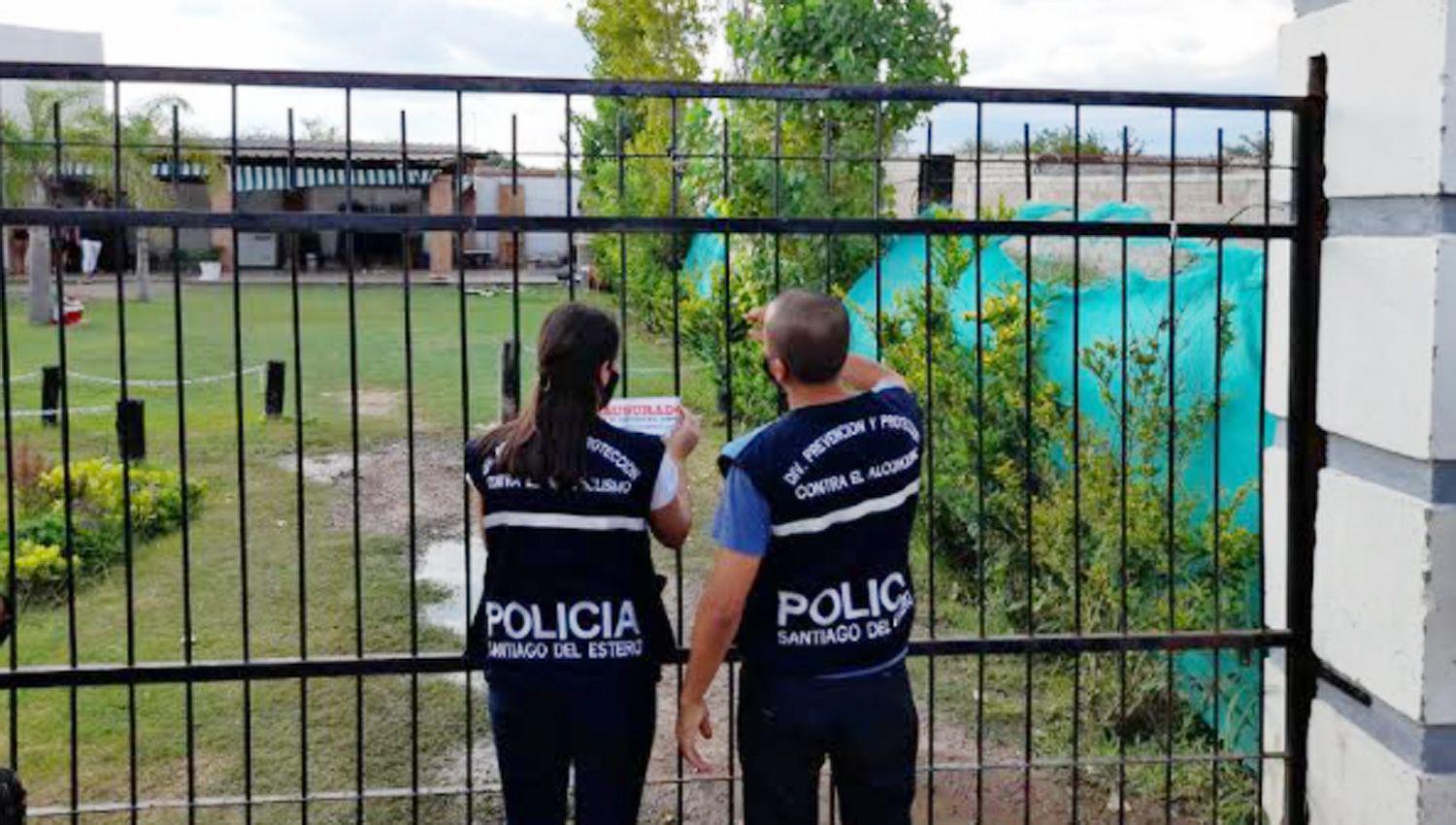 Ciudad Capital- Desalojaron a cerca de 300 personas de fiestas clandestinas