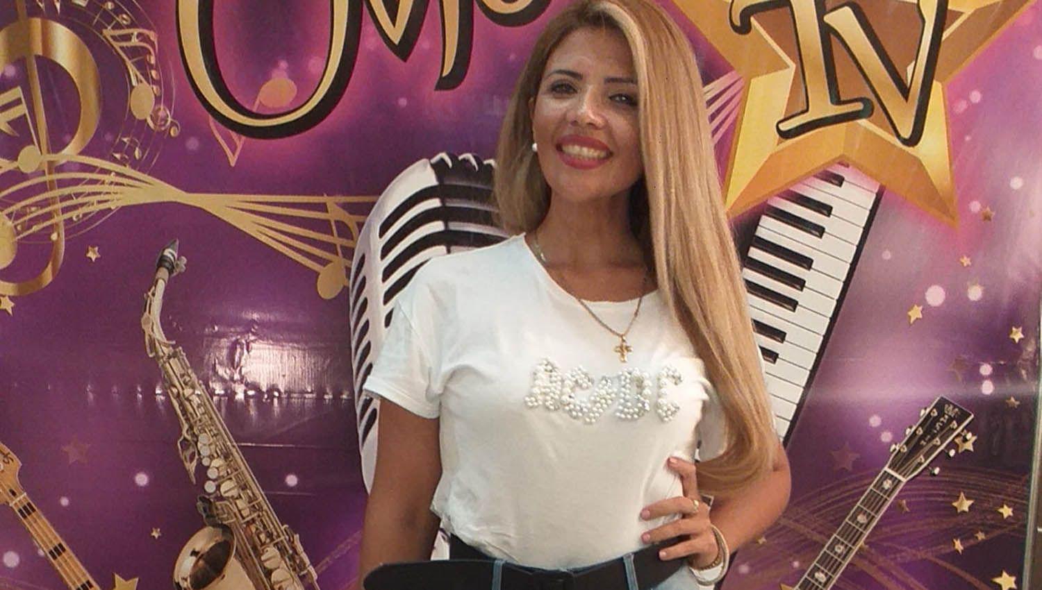 VIDEO  ldquoYo soy Morenardquo el music hall que uniraacute nuevamente a la cantante Morena Cumbia y al humorista Pochi Chaacutevez