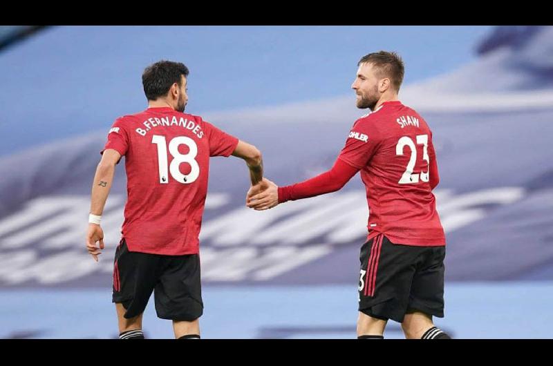 Manchester United sorprendioacute al City y le quitoacute un importante invicto