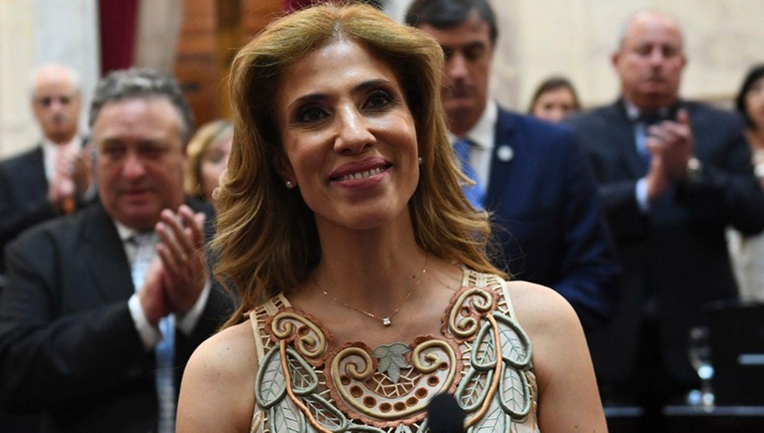 La senadora Claudia de Zamora celebroacute el Diacutea Internacional de la Mujer con un llamado a forjar una sociedad maacutes inclusiva