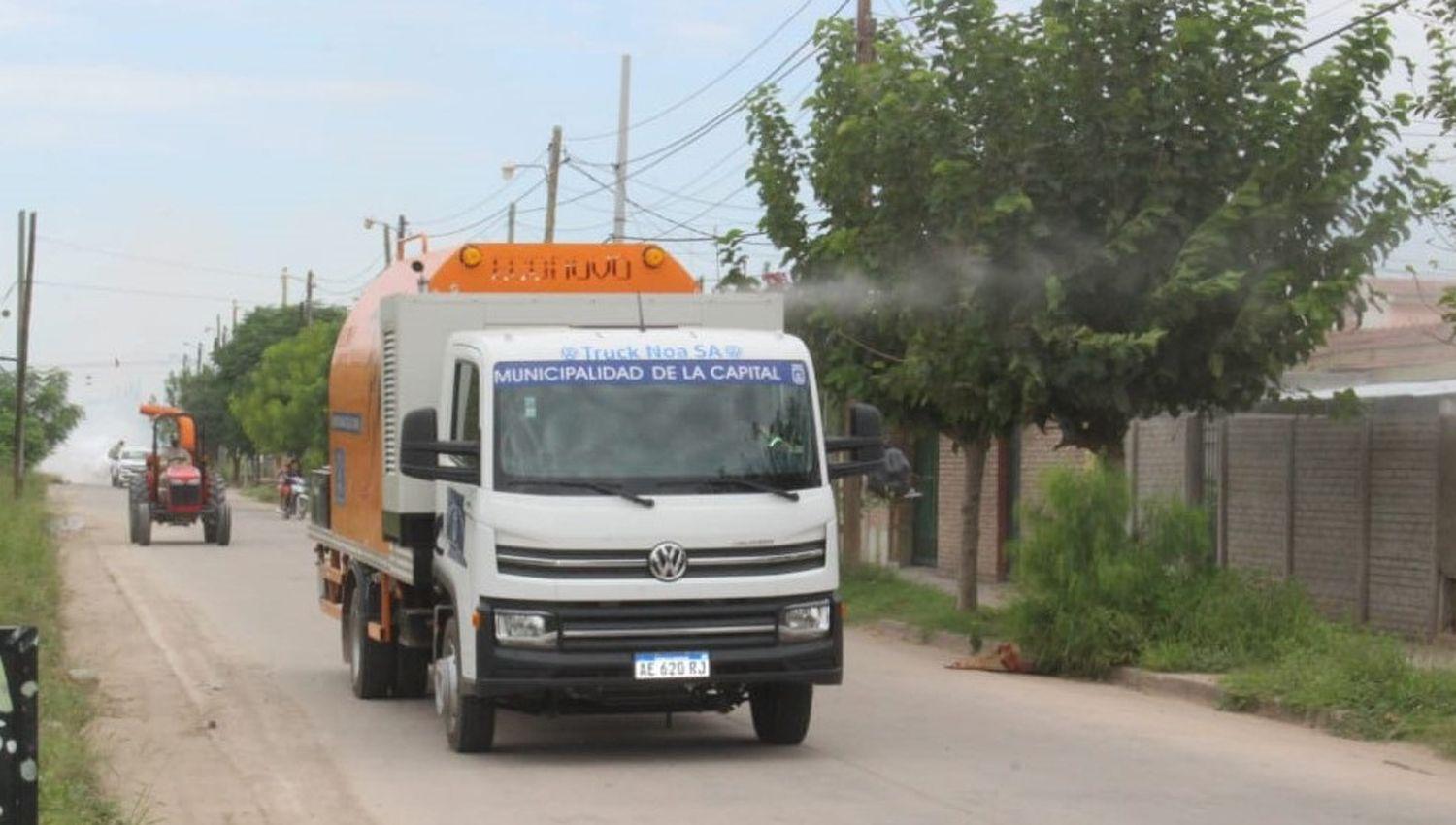 El programa de fumigaciones de la Municipalidad avanza en el barrio 750 viviendas