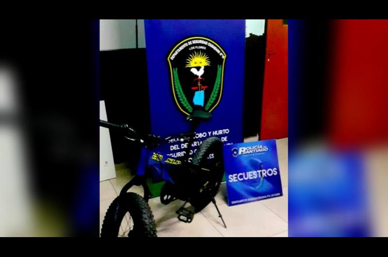 En pocas horas la policiacutea recuperoacute una bicicleta que perteneciacutea a un nintildeo