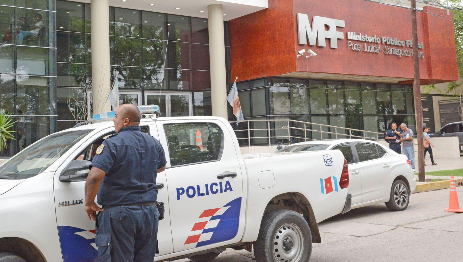 Un empleado de la Direccioacuten General de Arquitectura atacado a tiros cuando saliacutea de su trabajo