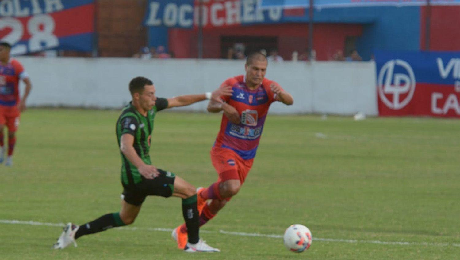 Guumlemes hizo el desgaste pero terminoacute empatando con San Martiacuten de San Juan