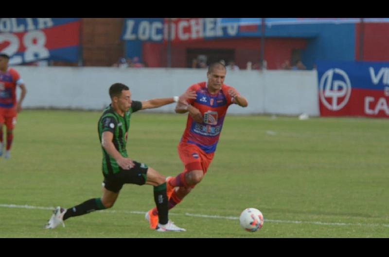 Guumlemes hizo el desgaste pero terminoacute empatando con San Martiacuten de San Juan