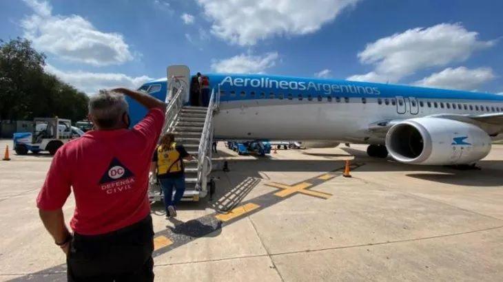 Susto en el aire- un avioacuten debioacute aterrizar de emergencia en Coacuterdoba