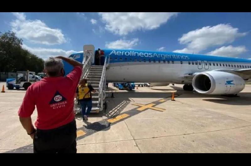 Susto en el aire- un avioacuten debioacute aterrizar de emergencia en Coacuterdoba