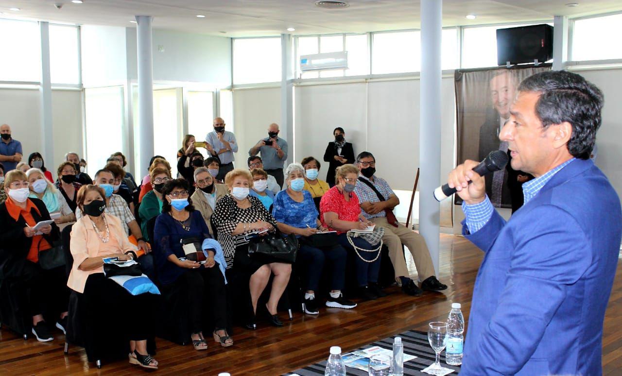 Silva Neder estuvo en la presentacioacuten del programa ldquolibre eleccioacutenrdquo del Pami