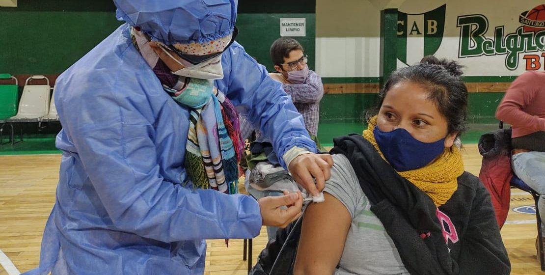 Los mayores de 18 antildeos que se colocaron dos dosis de Sinopharm y una dosis adicional combinada deben colocarse la cuarta dosis