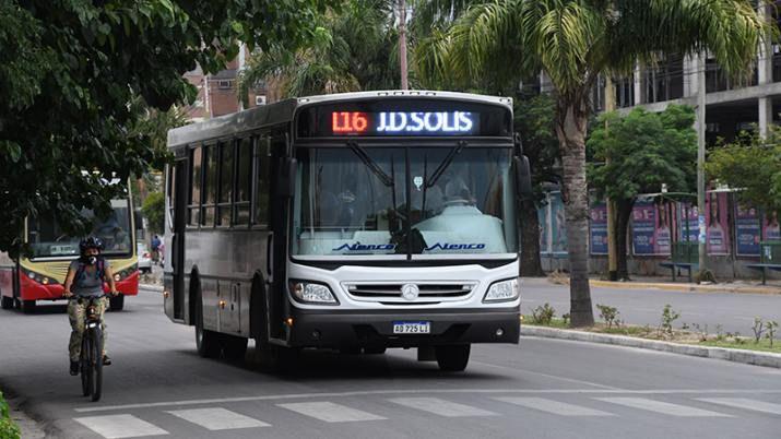 La UTA anuncia un paro de colectivos para este viernes