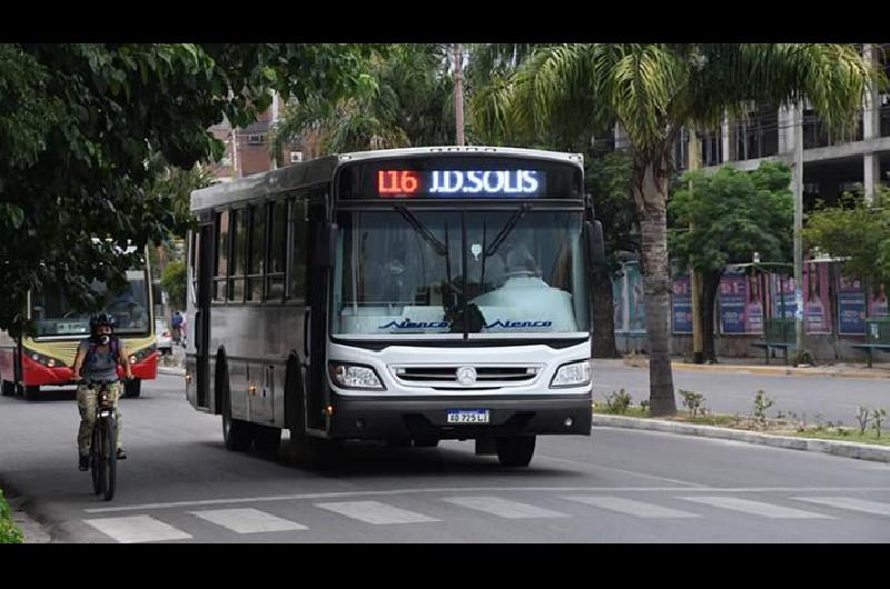 La UTA anuncia un paro de colectivos para este viernes