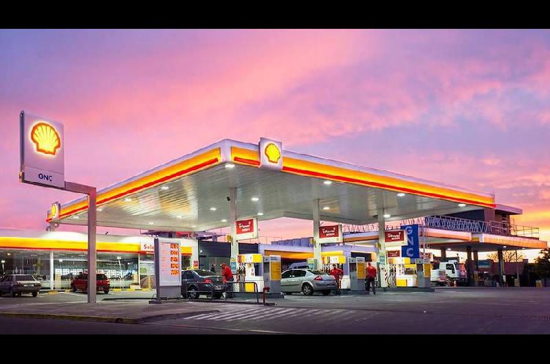 Shell se sumoacute a YPF y aumentoacute sus combustibles a  un 15-en-porciento- a partir de hoy