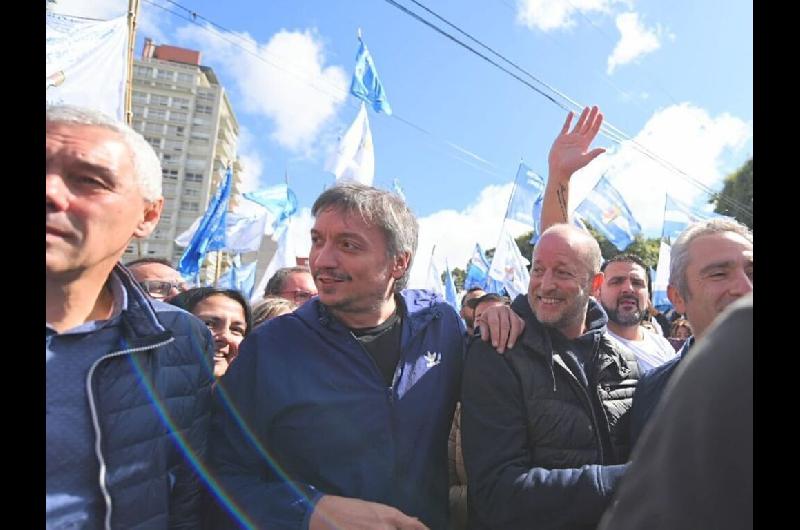 Masiva marcha de La Caacutempora a Plaza de Mayo encabezada por Maacuteximo Kirchner