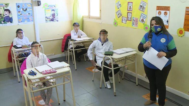 Un cambio urgente para la escuela secundaria- la ensentildeanza por proyectos