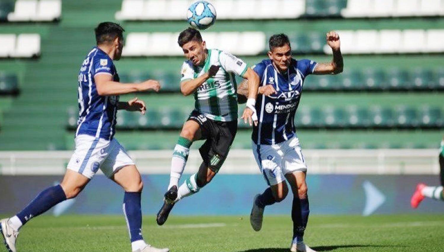 EN VIVO  Godoy Cruz busca sacar a Banfield y meterse en semifinales de la Copa Argentina