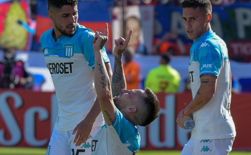 En un partidazo Racing derrotoacute a Tigre y definiraacute contra Boca el Trofeo de Campeones