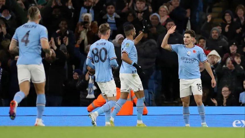 Manchester City vencioacute al Chelsea con gol de Juliaacuten aacutelvarez por la EFL Cup