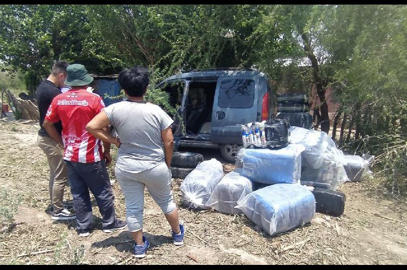 Incautan maacutes de 400 kilos de hoja de coca en el departamento Jimeacutenez