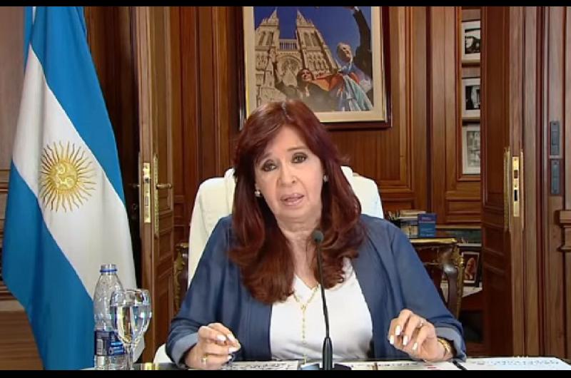 No voy a ser candidata porque nunca sereacute mascota de nadie aseguroacute Cristina Fernaacutendez