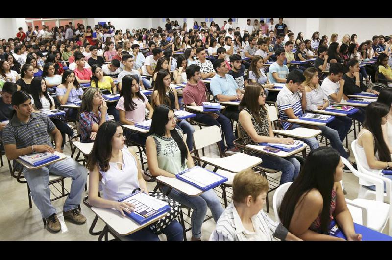 Estaacuten abiertas las inscripciones al Curso de Ingreso a la Universidad Catoacutelica de Santiago del Estero