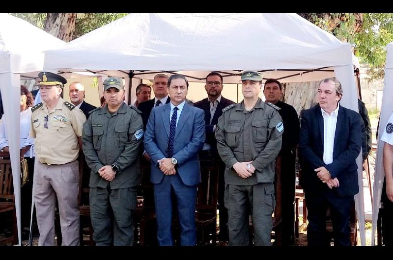 El Vicegobernador participoacute de la ceremonia de asuncioacuten y cambio de jefatura de Gendarmeriacutea Nacional