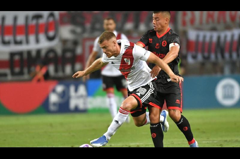 Un ex Mitre amargoacute el debut de Demichelis en River