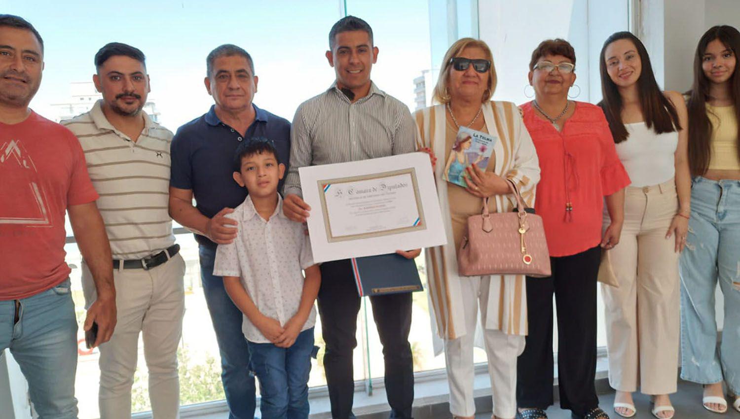 Distinguen a Rivero en la Caacutemara de Diputados